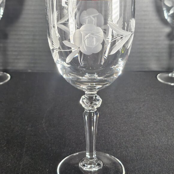 Royal Doulton Country Rose Gold Rim Crystal Tea Wine And Water Stemmed Glassware - Picture 2 of 12